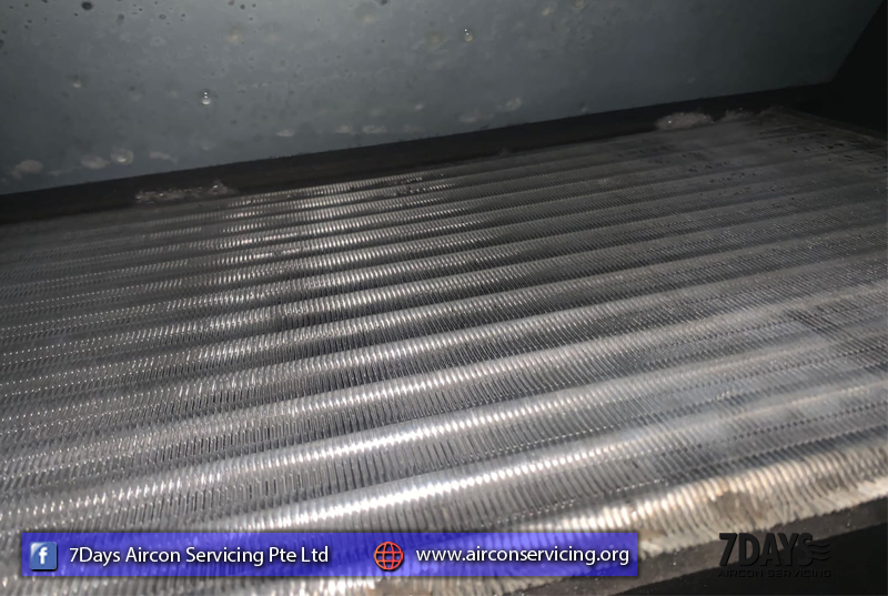 aircon-service-leaking-water
